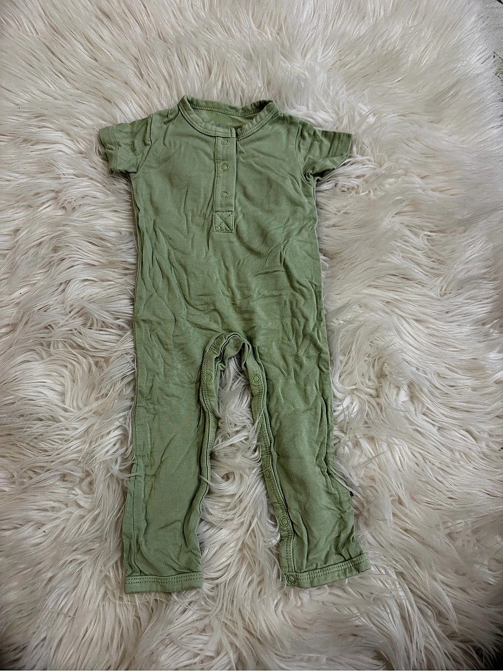Kyte BABY One-Piece Short Sleeve Romper With Snaps